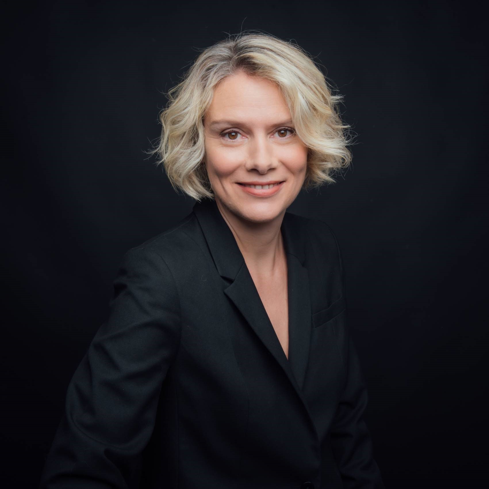 Véronique LORENZI Véronique LORENZI