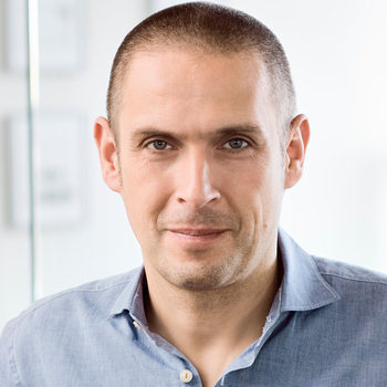 Prof. Eike Roswag-Klinge