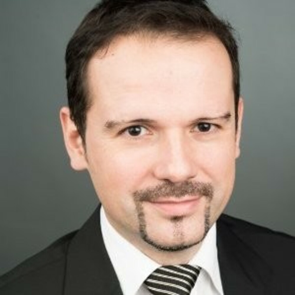 IWAN SERRANO - Senior Solution Architect