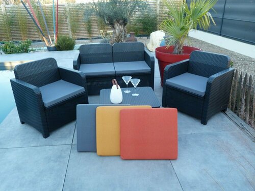 Assise pour salon bas résine tressée