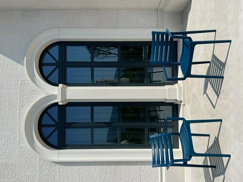 CAPRI chair