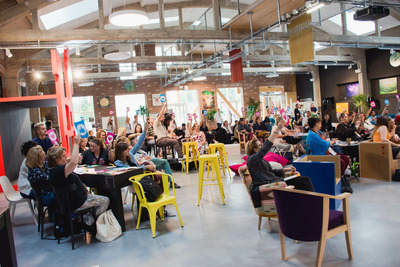 TIERS LIEU CULTUREL, HUB INDUSTRIES CRÉATIVES ET CULTURELLES, INCUBATEUR, ACCÉLERATEUR D&rsquo;ENTREPRISES