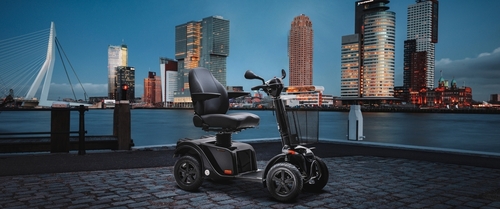 Scooter SOLO Black Edition