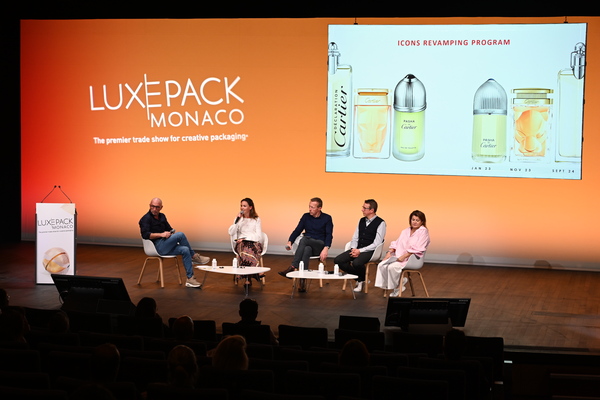 Luxury’s Green Revolution: Pioneering CO2 Reduction Across the Industry