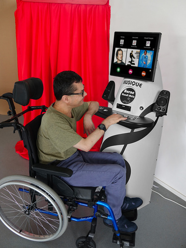 Borne interactive Handi-Mélo