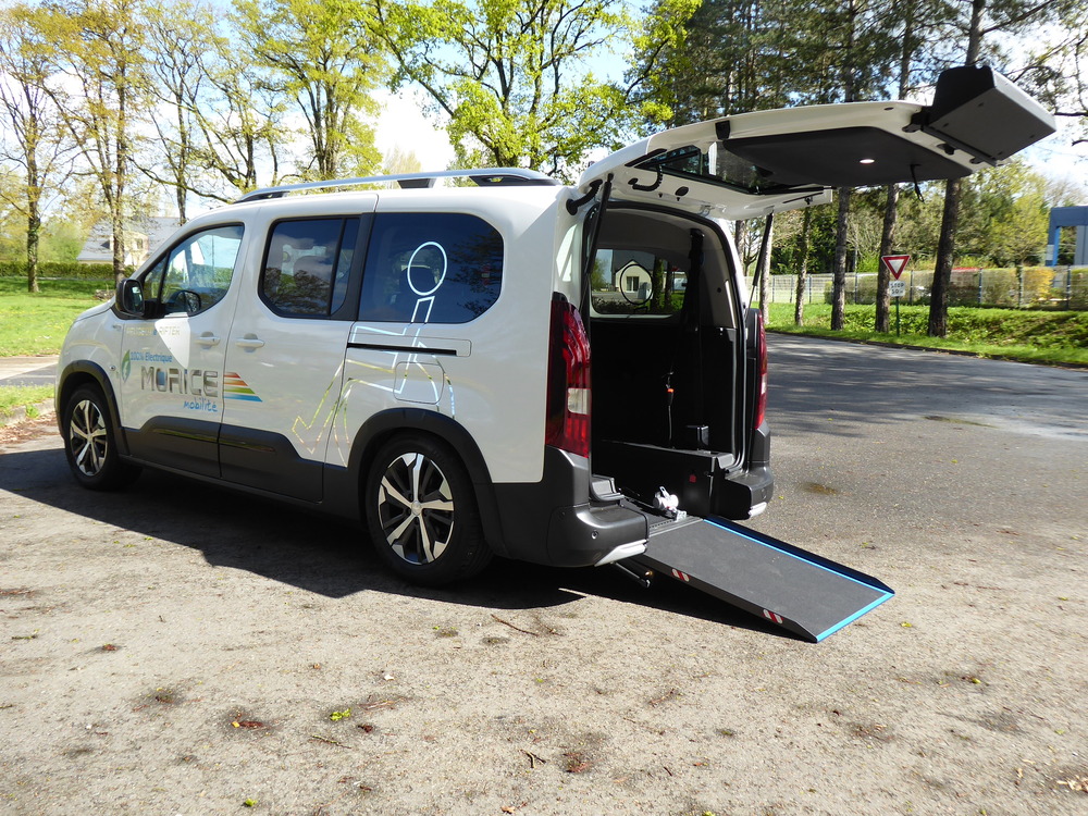 Peugeot e-RIFTER XL Handi'Air 