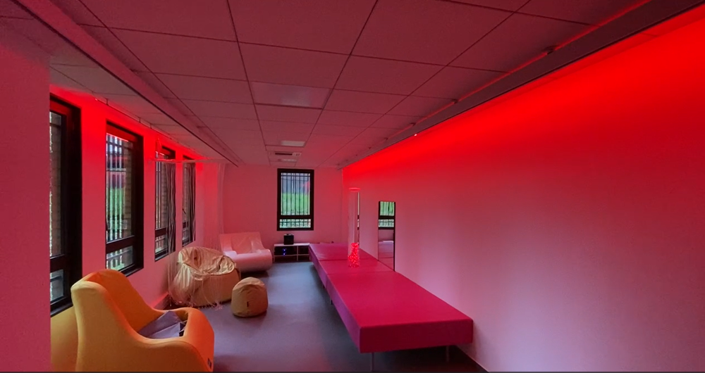 Prestation de service : installation de salle sensorielle Qinera 