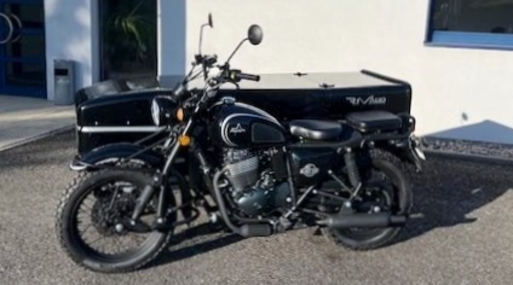 Funeral side-car Mash