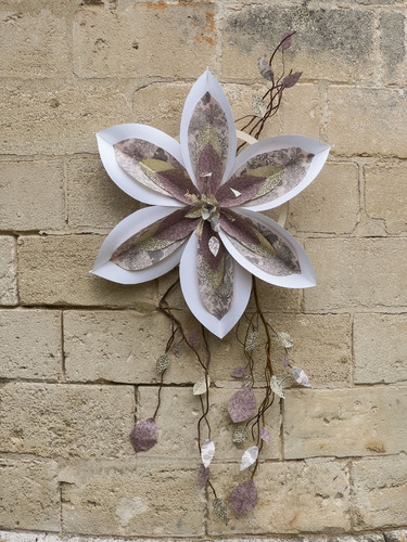 COFFIN DECOR (1 flower) – Paper and Porcelain