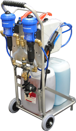 MODULE DE LAVAGE POUR PARC AUTO. AVEC DOSEURS DOSATRON ET ENROULEURS DE 11 METRES