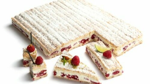 Demi cadre entremet framboise