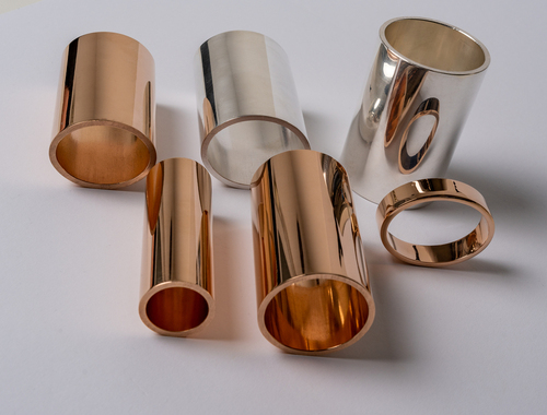 Armreifen / Bracelets / Les bracelets