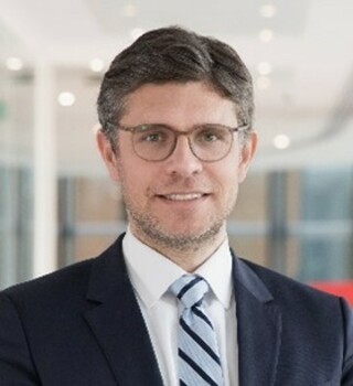 Dr. Jan-Carl Plagge