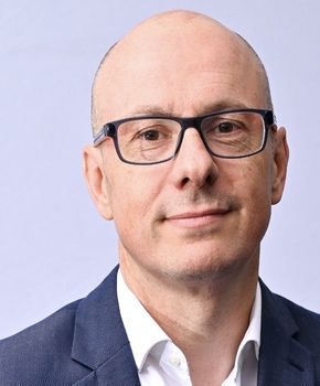 Stephane HOLT
