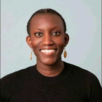 Angélique DIARRA - Participant au dîner
Table : noir