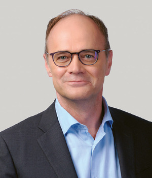 Yves GAUTIER - Participant au dîner
Table : rouge
