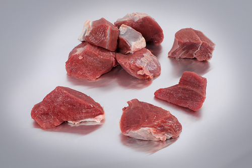 171362 Sauté de VEAU DE GRAIN epaule bas-carré 60g VVF
