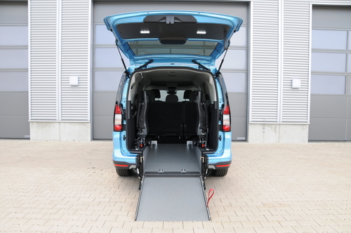 FORD Grand Connect TPMR 5+1 FR ou 7 places