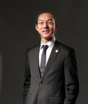 William WONG