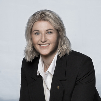 Ilona OLIVEIRA LEITE