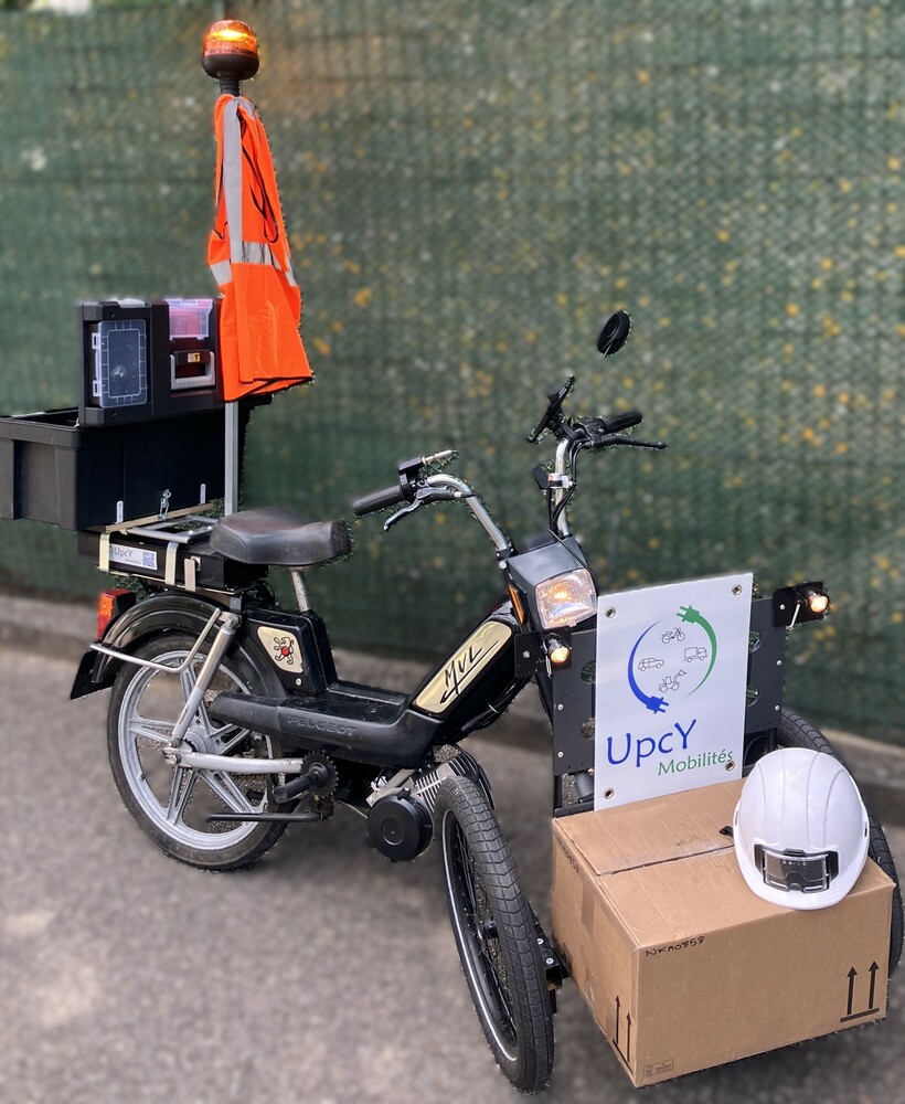 UpTriSite - Compact, Modulable, Sécuritaire et Retrofité électrique ET Ecologique