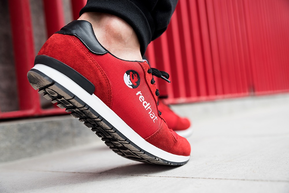 IDSNEAKERS : LE NOUVEAU FABRICANT DE BASKETS PERSONNALISÉE