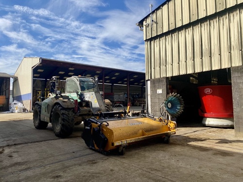 Godet balayeur ramasseur Master'Clean