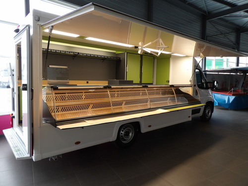 Camion magasin IDEOS