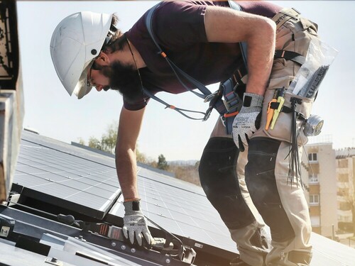 Maintenance solaire, Supervision photovoltaïque, Thermographie Drone photovoltaïque, Nettoyage solaire, Repowering solaire