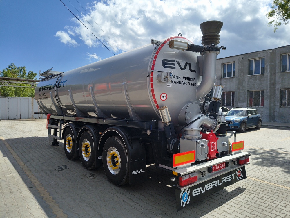 Everlast slurry semitrailer