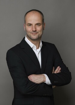 Ansgar Strunk