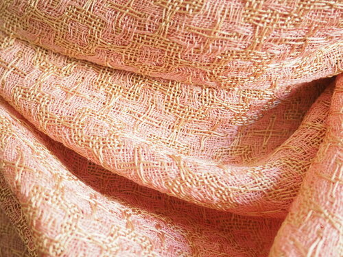 Étole soie et lin, rose et champagne