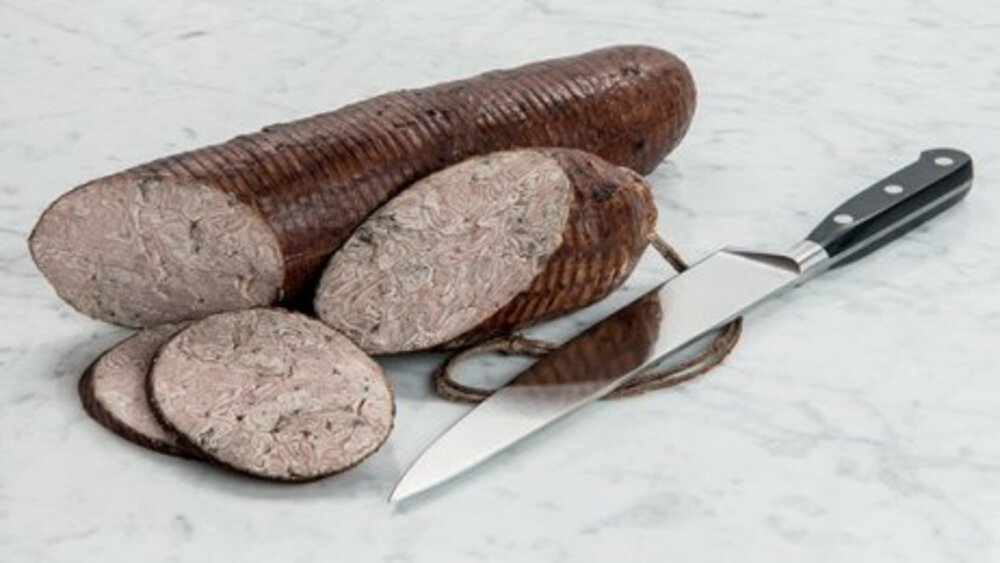 177280 Andouille de Vire à l’ancienne fumée au bois de hêtre VPF 1 kg La Grande Charcuterie