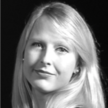 Julie FERRY