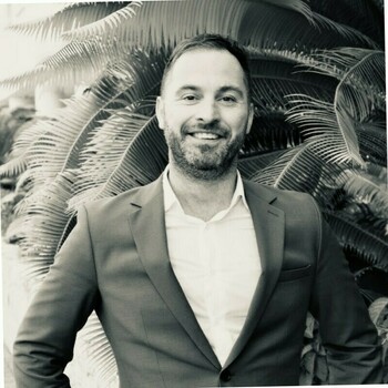 Chair: Stephen Still