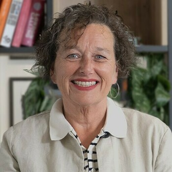 Chair: Deirdra Armsby