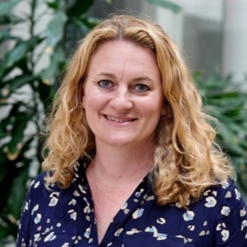 Cllr Louise McKinlay