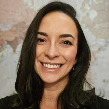 Professor Lucelia Rodrigues