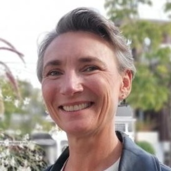Laëtitia HUGÉ