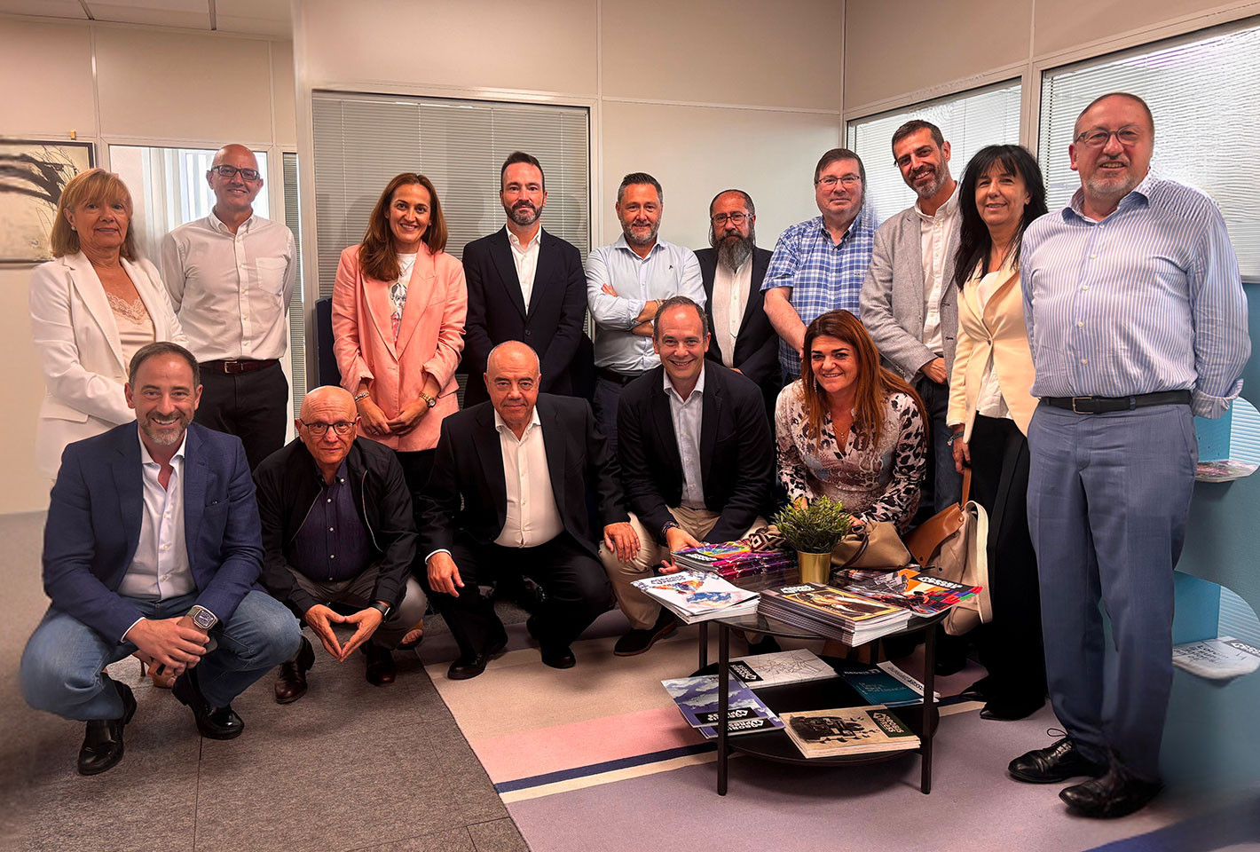 Nueva Junta Directiva de neobis, Asociación Empresarial de la Comunicación Gráfica