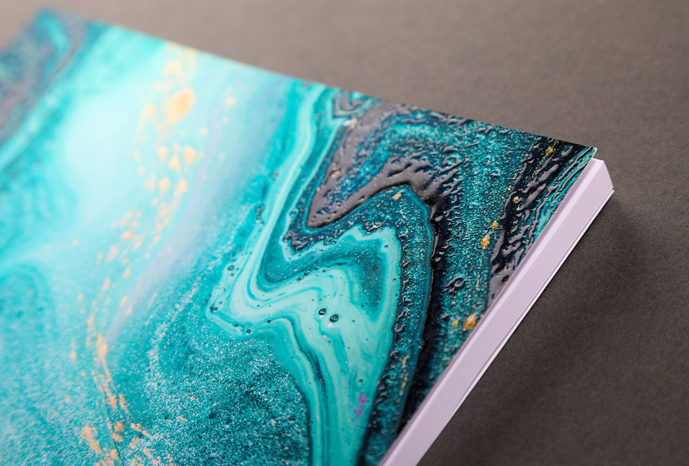 5 key trends to highlight with your editorial covers, by EMG
