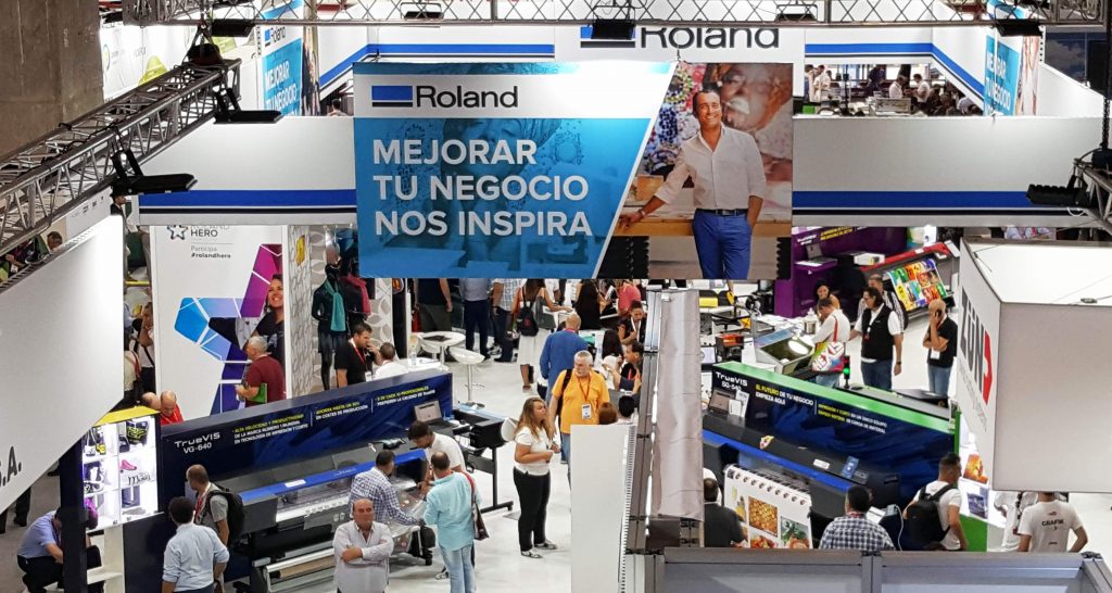 Los equipos de impresión digital de Roland DG lo imprimen todo en C!Print Madrid 2018