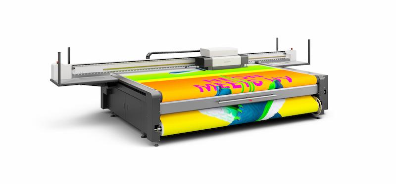 swissQprint celebra tres años innovando con neón
