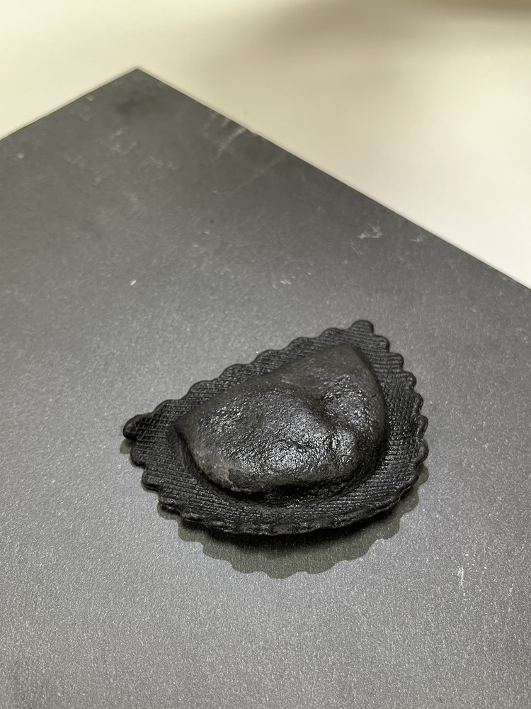 Mezzelune noirs duo de crustacés