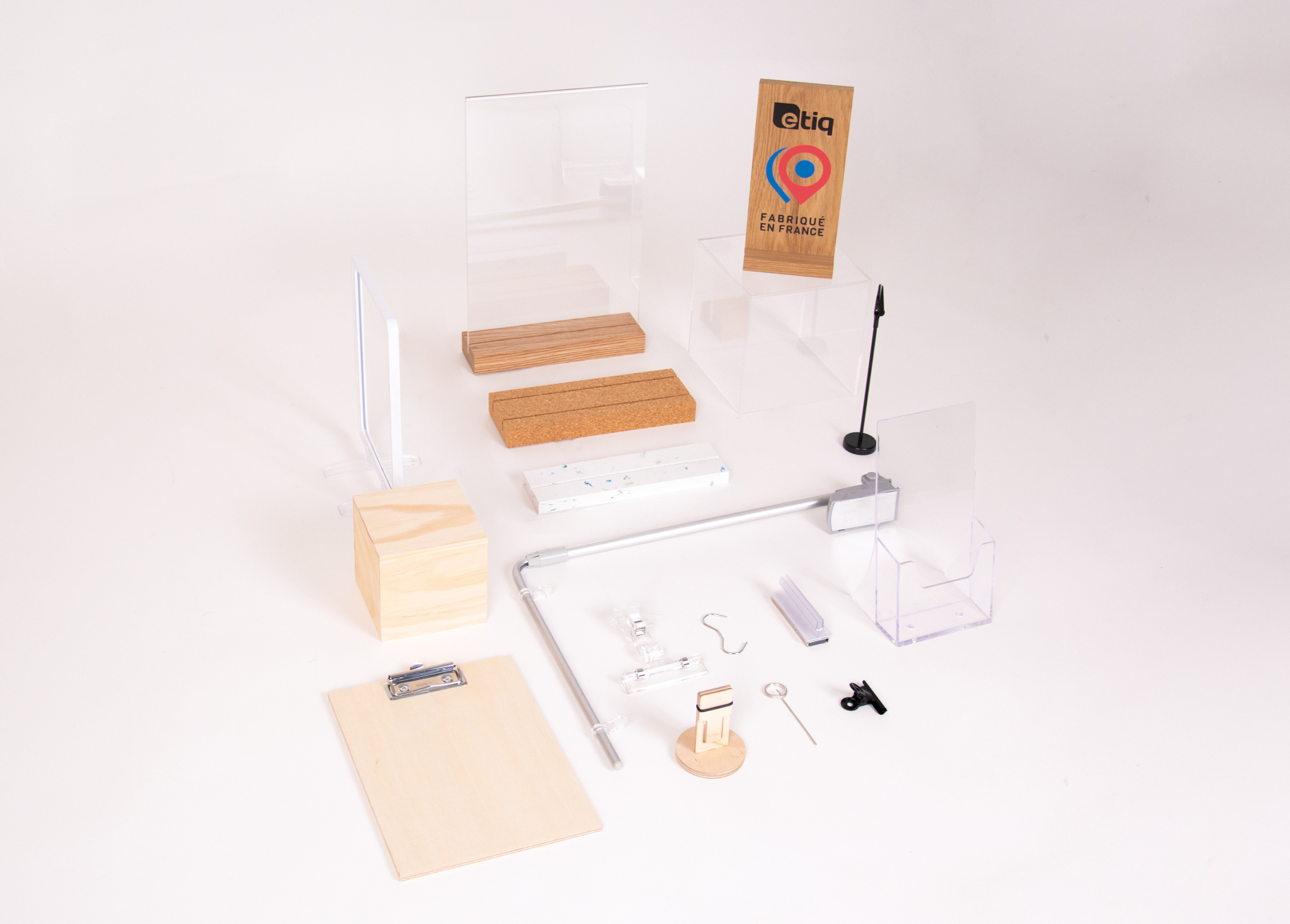 Etiq Création : une expertise reconnue, de la PLV sur-mesure au standard 