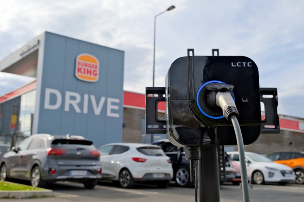 Borne de recharge AC murale – Série H pour la recharge résidentielle et semi-publique
