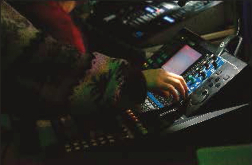 DNMADE REGIE SON & LUMIERE