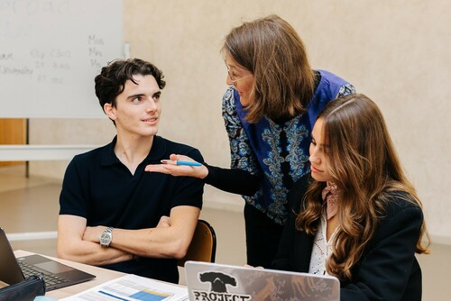 Bachelor Management Innovation et Humanités