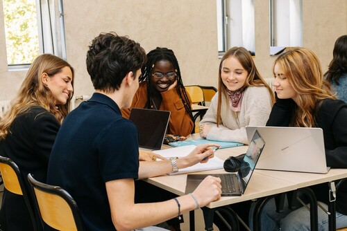 BTS Commerce International