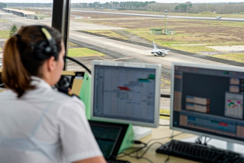 contrôleur aérien